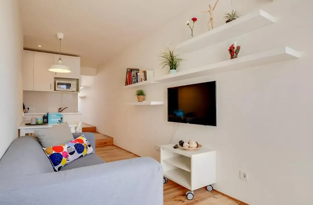 Urban Flats Park Guell Apartman Barcelona